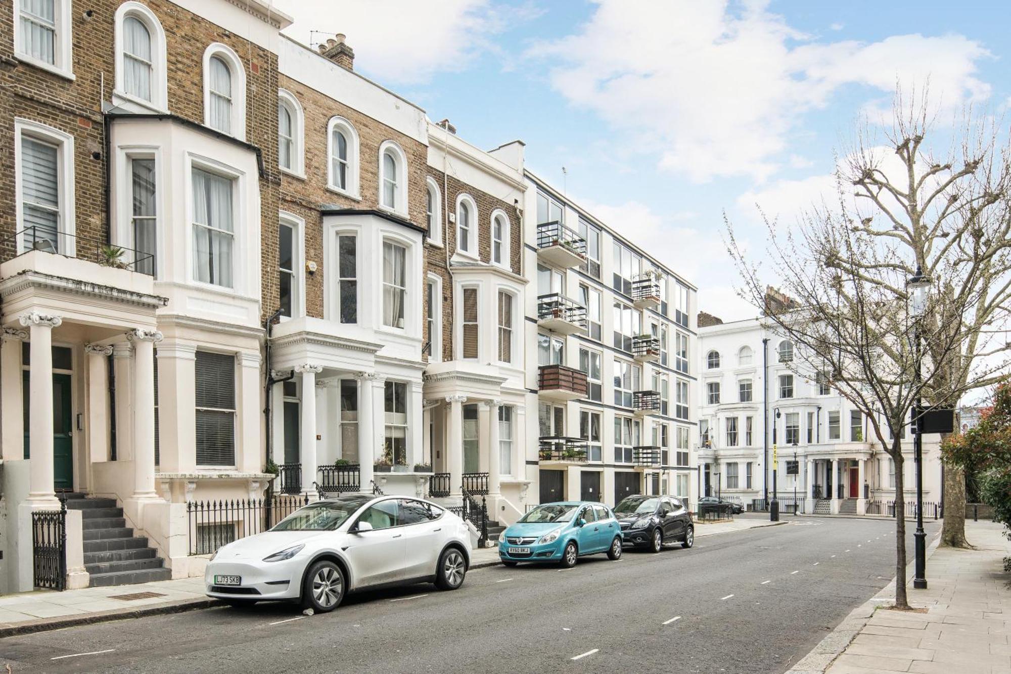 Charming 2-Bed Flat In The Heart Of Nottinghill - Steps From Portobello Rd Market And Nottinghill Bookshop Apartment London Exterior photo