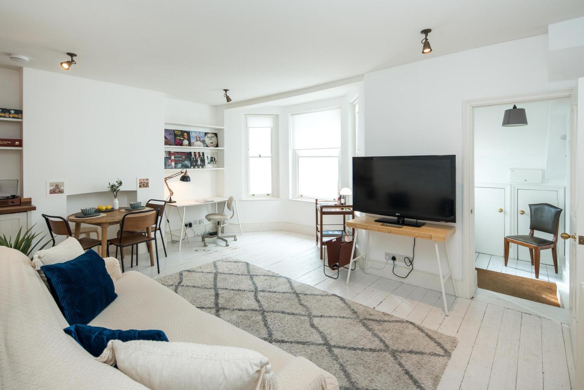 Charming 2-Bed Flat In The Heart Of Nottinghill - Steps From Portobello Rd Market And Nottinghill Bookshop Apartment London Exterior photo